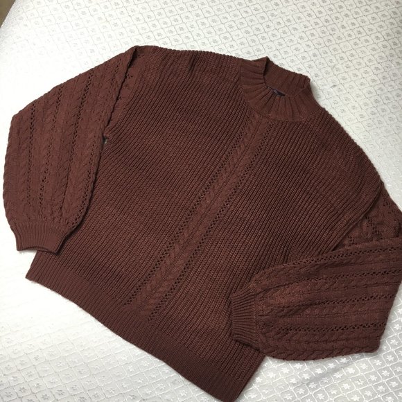NWOT Olivia Sky Loose Turtleneck Sweater - Picture 3 of 9